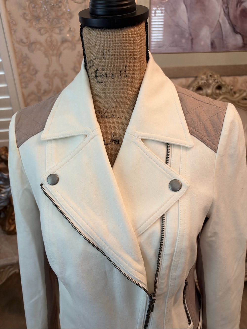 NEW—INC International Concepts Off-White&Taupe Leather Asymmetric Moto Jacket - Picture 8 of 10